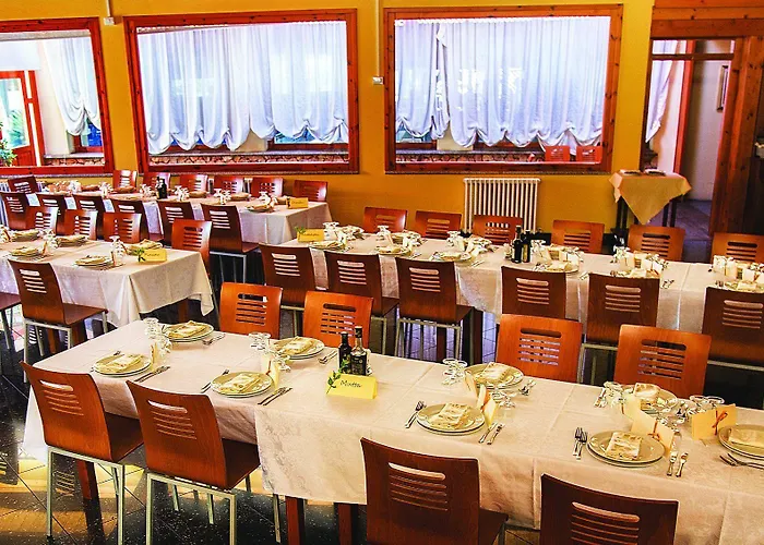 Sa Rocca Sport E 酒店 2*